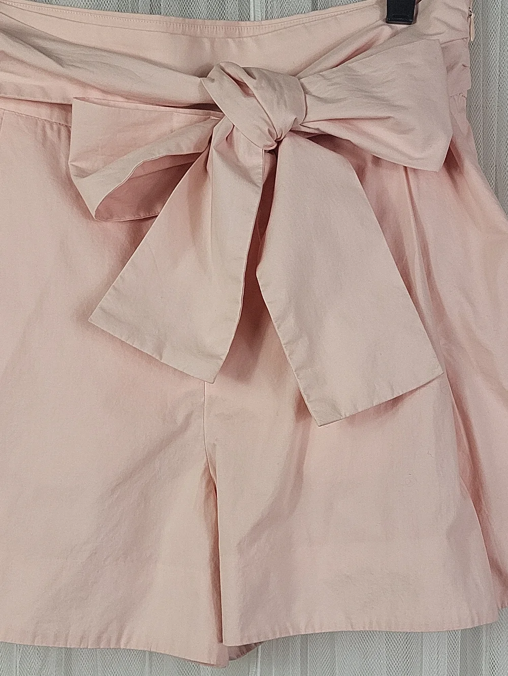 J Crew tie-waist short in cotton‎ poplin/baby pink. Size 10